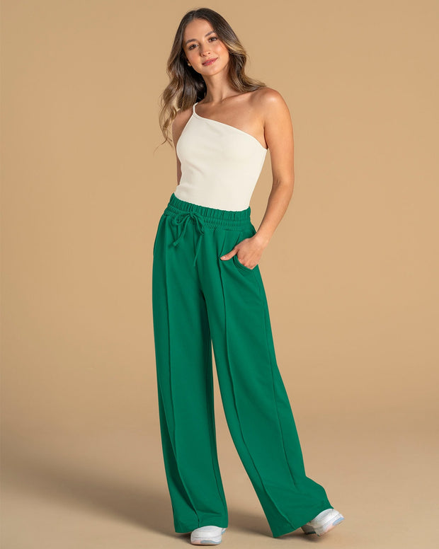 Pantalón tipo jogger con bota ancha