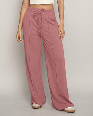 Pantalón tipo jogger con bota ancha#color_c53-rosado
