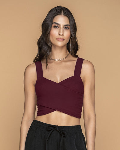 Blusa crop top con escote cruzado#color_349-vino-tinto