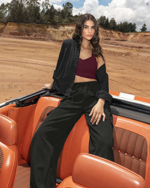 Blusa manga larga con botones funcionales en frente#color_700-negro