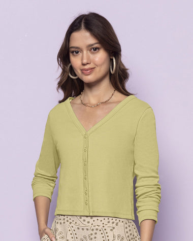 Camiseta manga larga con botones funcionales en frente#color_c50-verde-claro