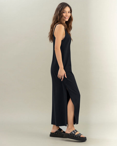 Vestido largo de escote en V en frente y espalda#color_700-negro