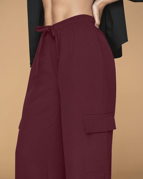 Pantalón bota ancha tipo cargo#color_349-vino