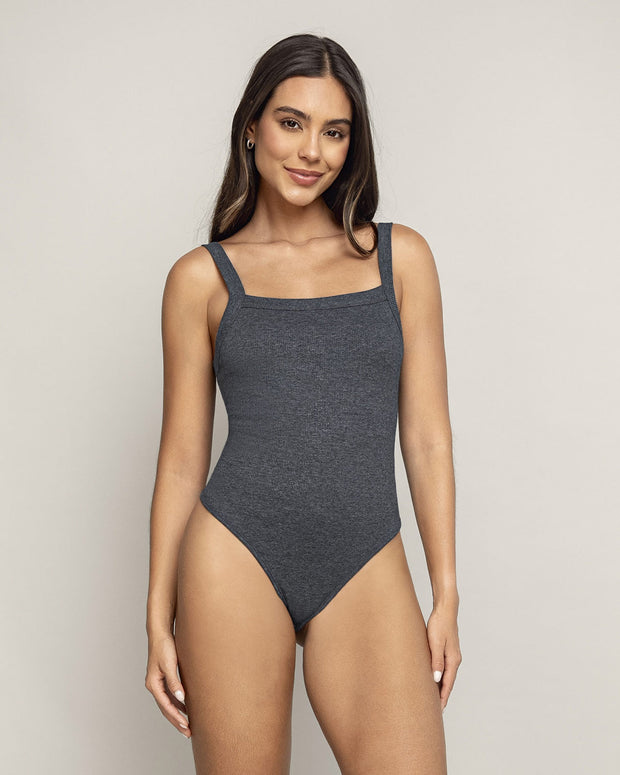 Body manga sisa con escote cuadrado