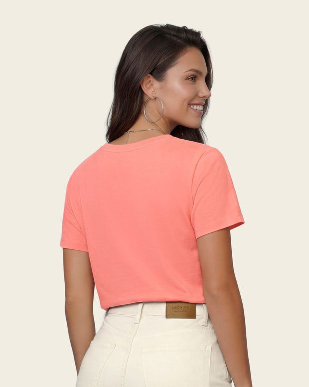 Camiseta manga corta con aplique en el cuello