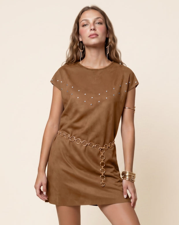 Vestido corto efecto gamuza con apliques metálicos