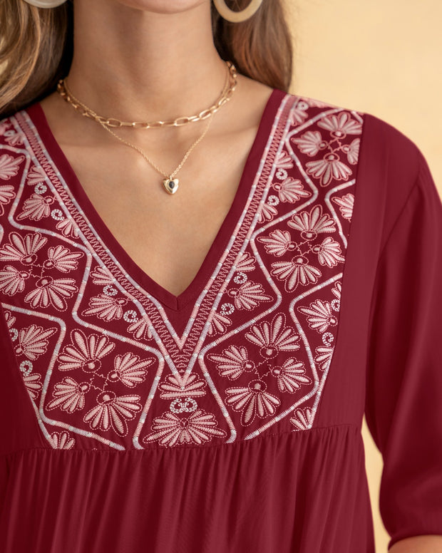 Vestido corto con estampado brillante