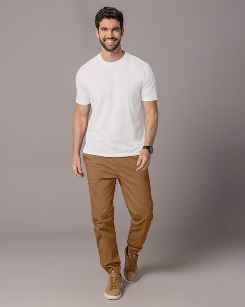 Jogger en drill para hombre#color_820-camel-medio