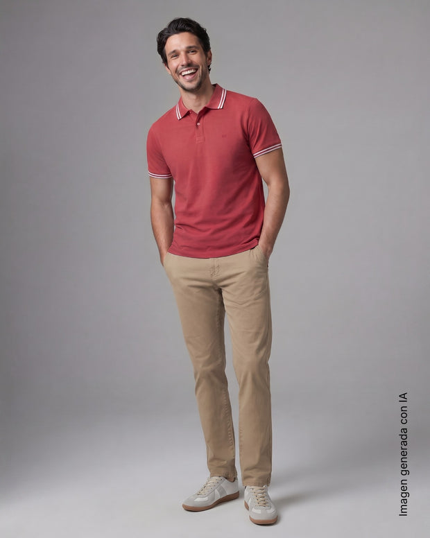 Camiseta tipo polo clásica con cuello y mangas en tejido texturizado