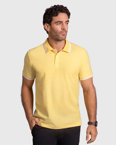Camiseta tipo polo clásica con cuello y mangas en tejido texturizado#color_c72-amarillo-claro