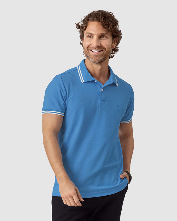 Camiseta tipo polo con cuello y mangas tejidas