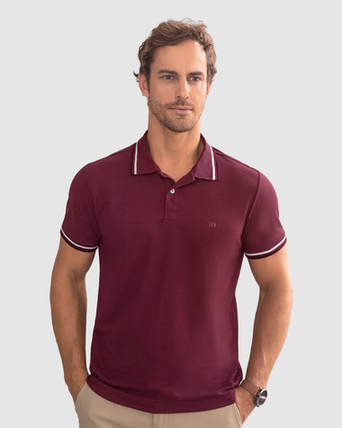Camiseta tipo polo con cuello y mangas tejidas#color_c37-vino