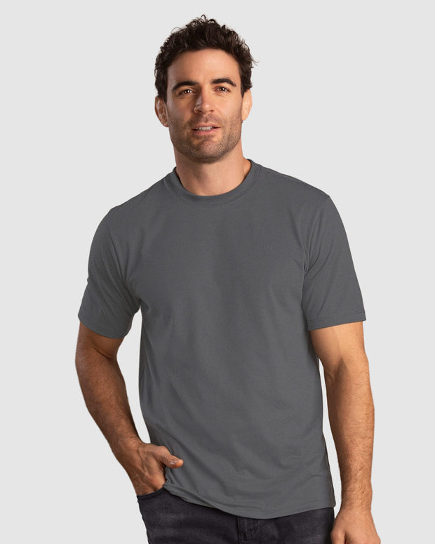 Camiseta manga corta con logo bordado en frente