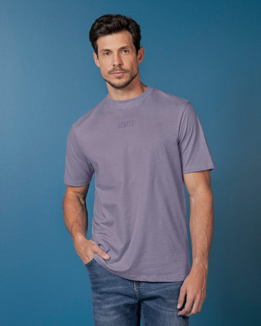 Camiseta manga corta con estampado localizado y cuello redondo#color_412-lila-osc