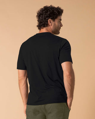 Camiseta manga corta con estampado localizado y cuello redondo#color_713-negro
