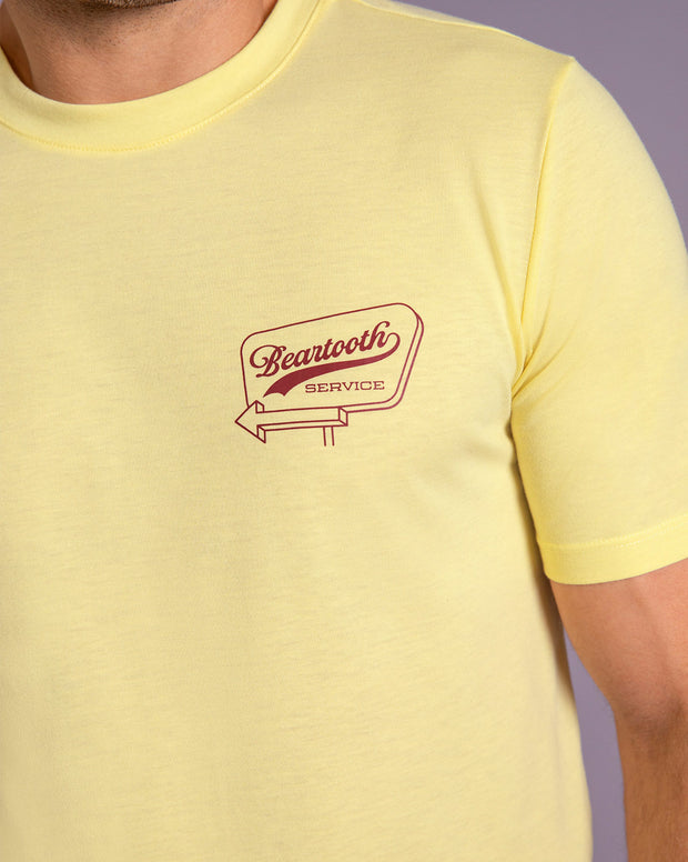Camiseta manga corta con estampado localizado y cuello redondo