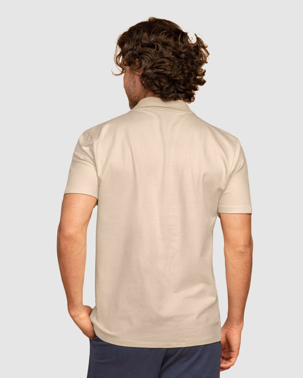 Camiseta tipo polo con perilla funcional con puños y cuello tejido#color_084-arena-claro