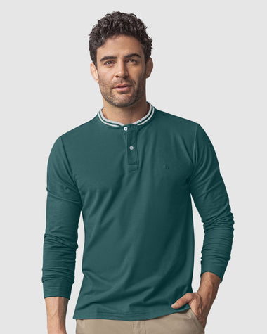 Camiseta manga larga con perilla funcional y logo en frente#color_614-verde-azul