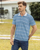 Camiseta tipo polo con cuello y puños tejidos y perilla funcional#color_146-azul-rayas