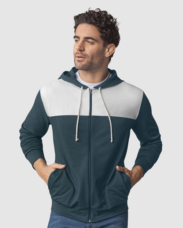 Buzo manga larga con cierre y capucha