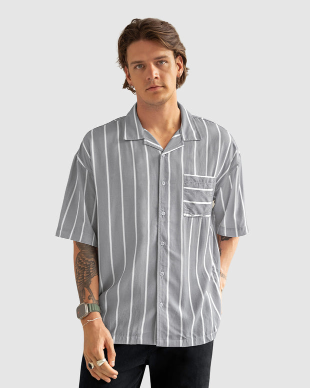 Camisa manga corta silueta oversized