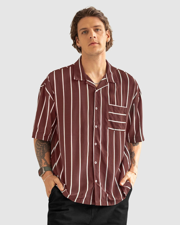 Camisa manga corta silueta oversized
