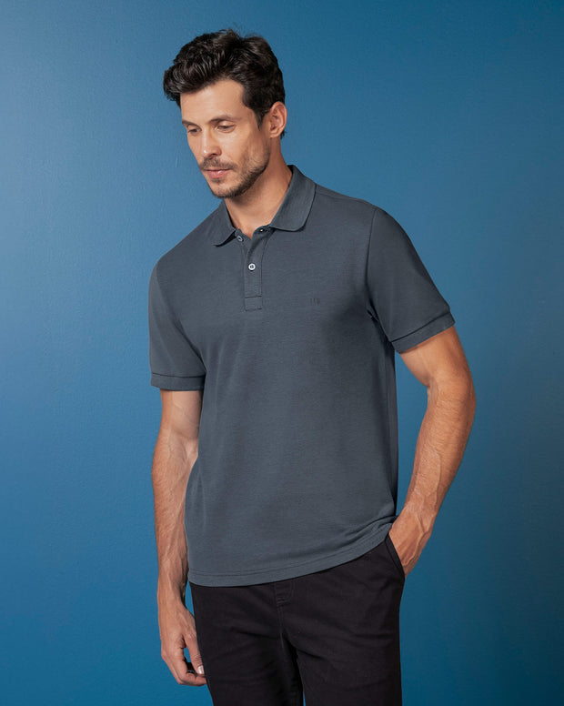 Camiseta polo manga corta con botones funcionales