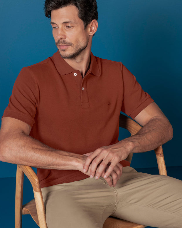 Camiseta polo manga corta con botones funcionales