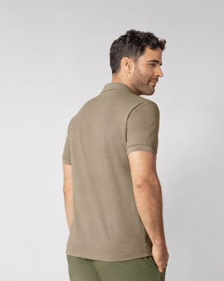 Camiseta tipo polo manga corta masculina#color_a56-arena-jaspe