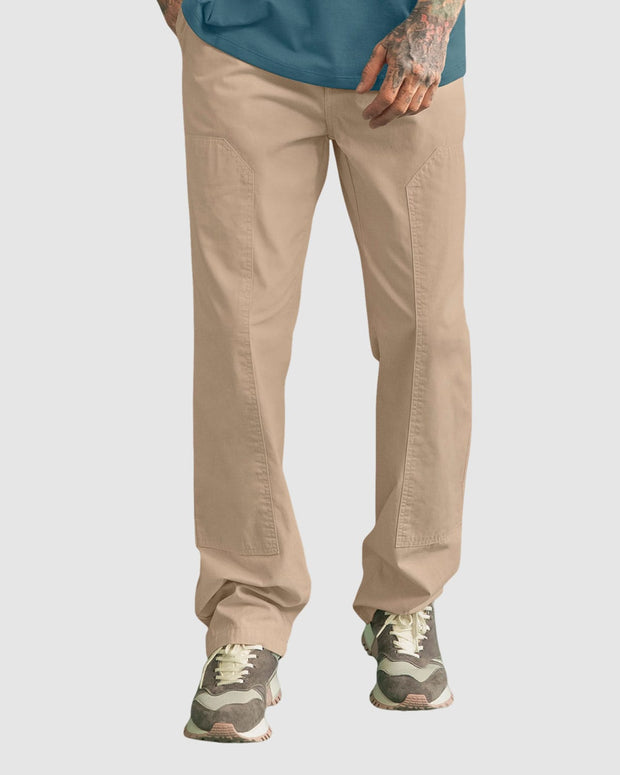 Pantalón bota recta con cortes decorativos