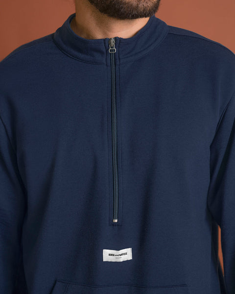Buzo cuello alto silueta oversized#color_510-azul-oscuro