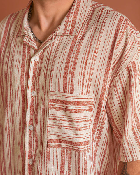 Camisa manga corta en tela tipo lino#color_a89-terracota-medio-estampado
