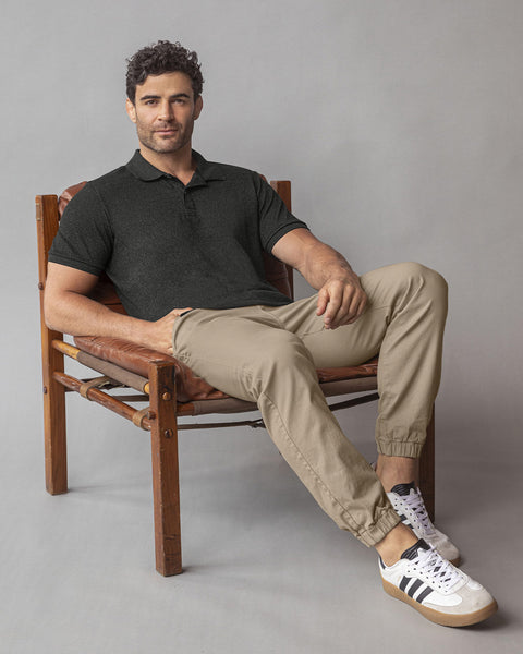 Camiseta tipo polo en tela extrasuave#color_700-negro