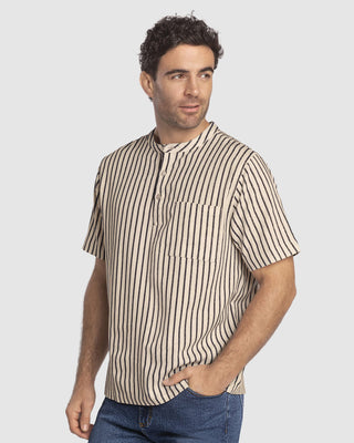 Camisa manga corta cuello nerú en tela tipo lino#color_517-rayas-azul