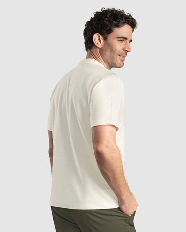 Camiseta tipo polo en tela especial con textura#color_018-marfil