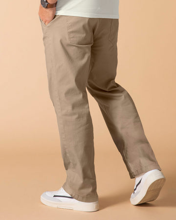 Pantalón bota recta para hombre con elástico en cintura#color_147-caqui