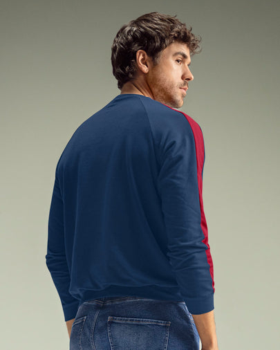 Buzo manga larga cuello redondo con detalles en contraste#color_024-azul-oscuro