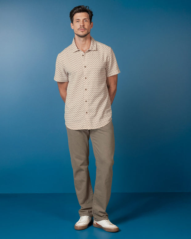 Camisa estampada manga corta con botones funcionales