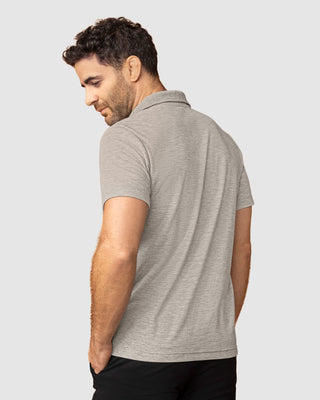 Camiseta tipo polo con cuello sport tejido#color_717-gris-claro