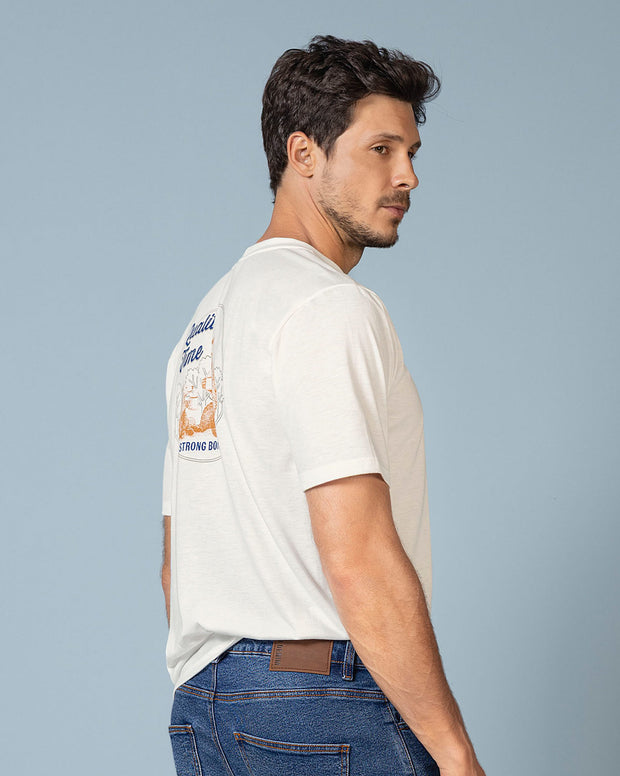 Camiseta para hombre con estampado localizado en frente