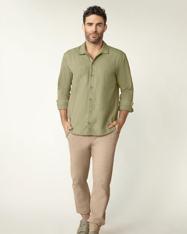 Camisa manga larga amplia con bolsillos