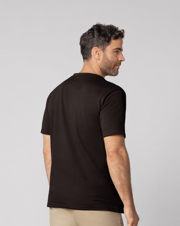 Camiseta henley semiajustada con botones