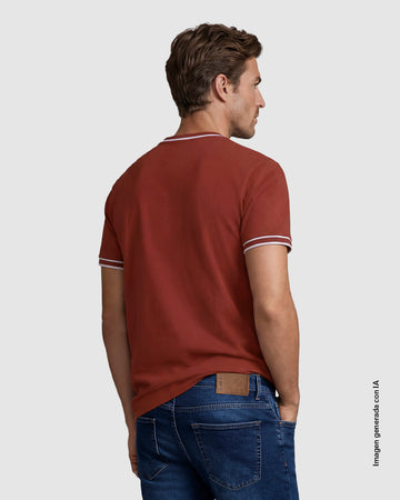 Camiseta semiajustada con ribetes en contraste#color_c21-terracota