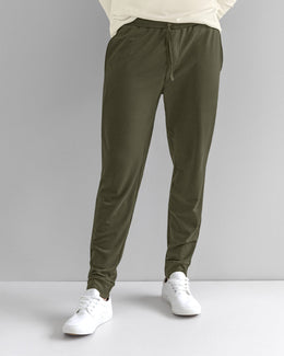 Pantalón jogger masculino#color_617-verde-oliva-medio