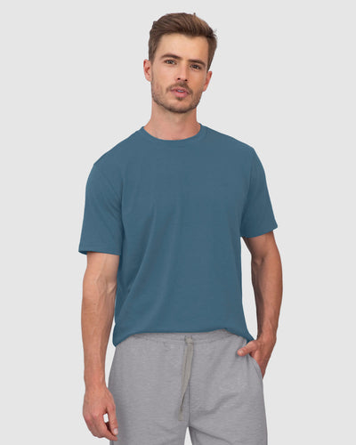 Camiseta básica con manga corta y cuello redondo#color_052-azul-medio
