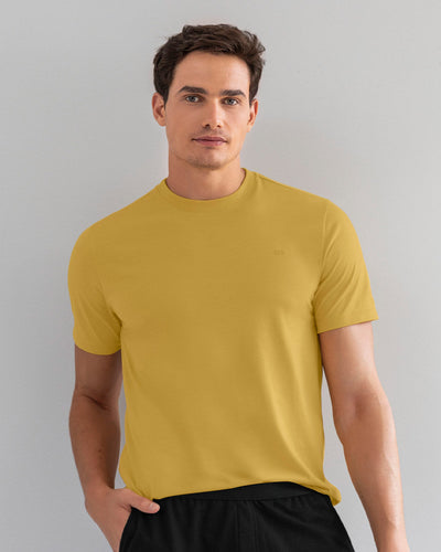 Camiseta básica con manga corta y cuello redondo#color_101-amarillo-medio