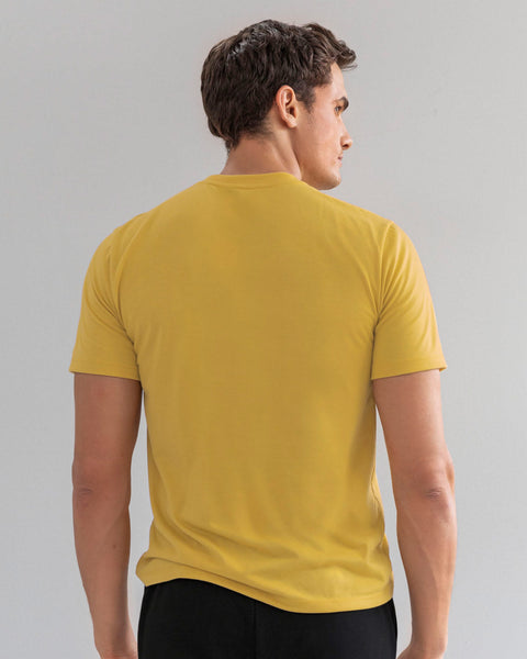 Camiseta básica con manga corta y cuello redondo#color_101-amarillo-medio