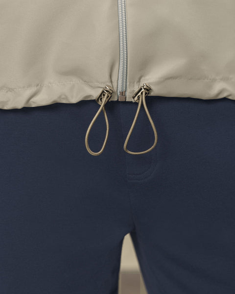 Chaqueta masculina con cierre funcional#color_084-arena
