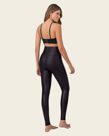 Legging con cierre de control en abdomen en imitación cuero#color_700-negro