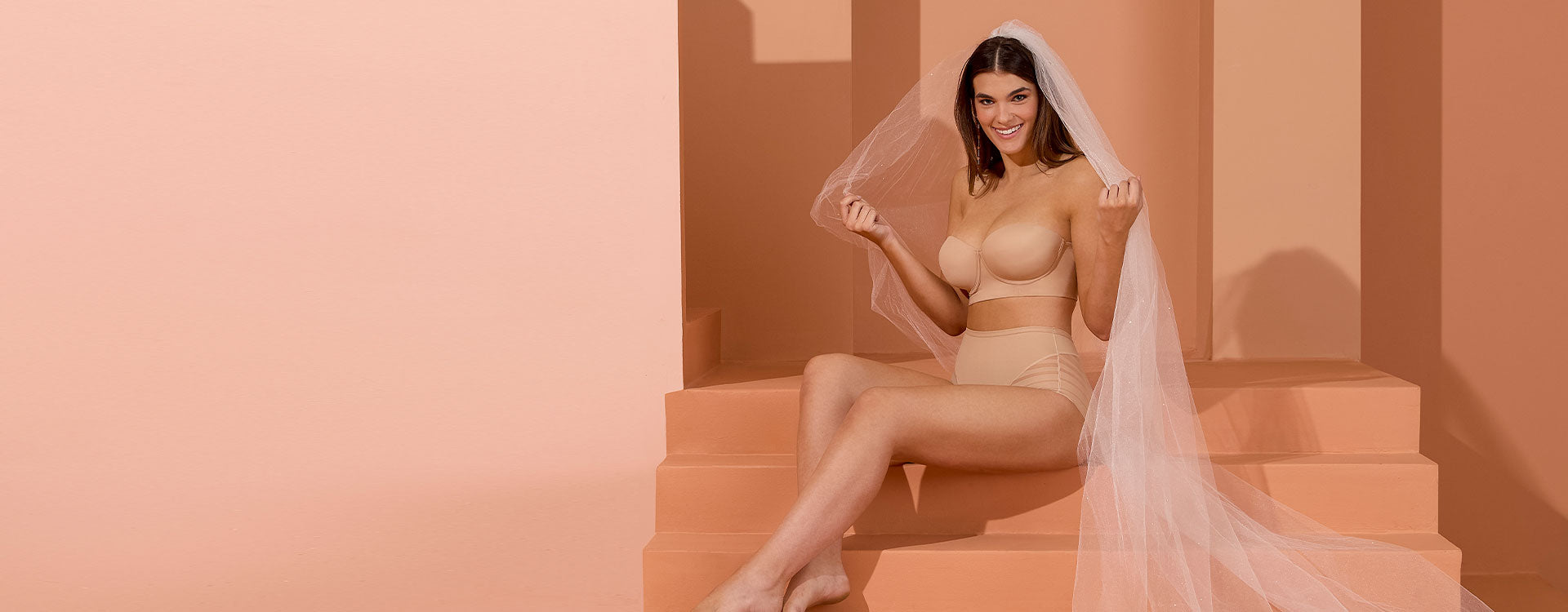 Lencería de Novia Leonisa